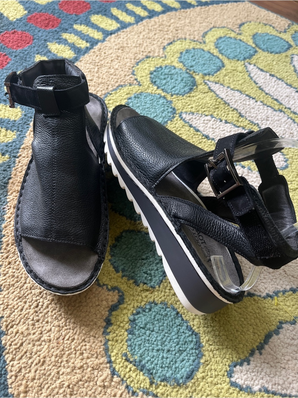 Naot Verbena Black Leather Open-Toe Sandals 38 NWOT